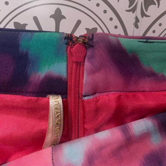 Kate Spade Fully Lined Watercolor Skirt - Picture 7 of 8